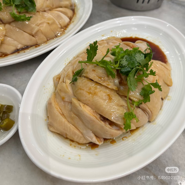 Half Steamed Chicken 半只白斩鸡